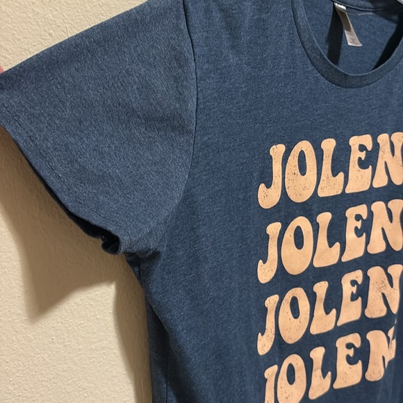 Jolene Women’s Graphic Tee Size XL - Picture 3 of 4